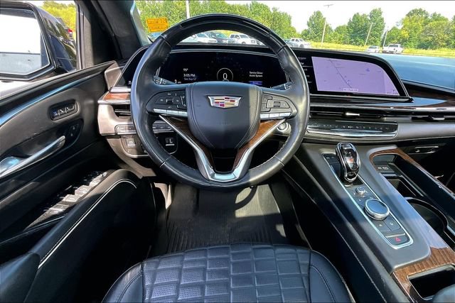 Used 2023 Cadillac Escalade ESV Sport Platinum AWD/4WD image 8