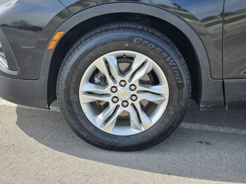 Used 2021 Chevrolet Blazer LT image 12