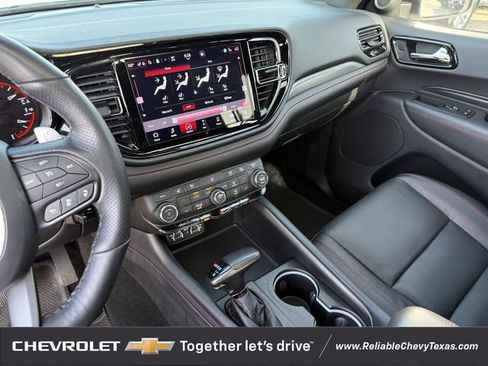 Used 2023 Dodge Durango GT AWD/4WD image 18