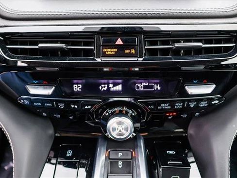 Used 2023 Acura MDX SH-AWD w/ Advance Package image 20