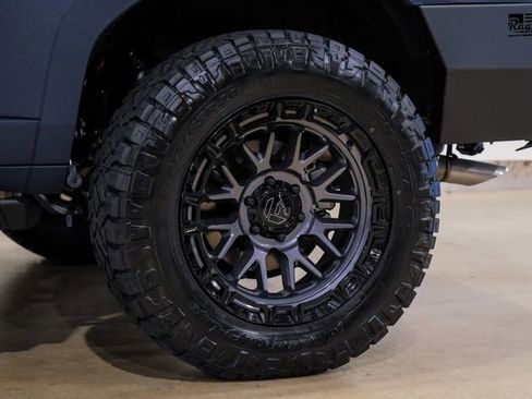 Used 2025 Toyota Land Cruiser image 75