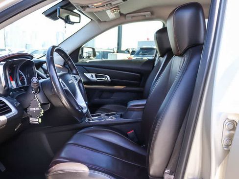 Used 2015 GMC Terrain SLT FWD image 16
