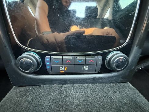 Used 2016 Jaguar XJ R-Sport image 28