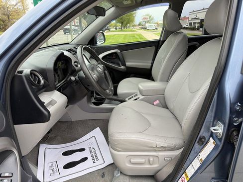 Used 2007 Toyota RAV4 Limited AWD/4WD image 9