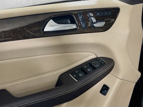 Used 2018 Mercedes-Benz GLE 350 4MATIC image 17