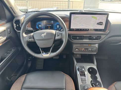 Used 2025 Ford Bronco Sport Outer Banks w/ Outer Banks Tech Package+ image 12