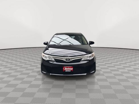 Used 2012 Toyota Camry LE FWD image 25