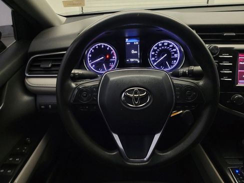 Used 2019 Toyota Camry LE w/ Carpet Mat Package FWD image 22