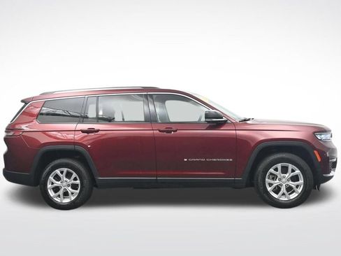 Used 2024 Jeep Grand Cherokee L Limited w/ Luxury Tech Group II RWD image 4