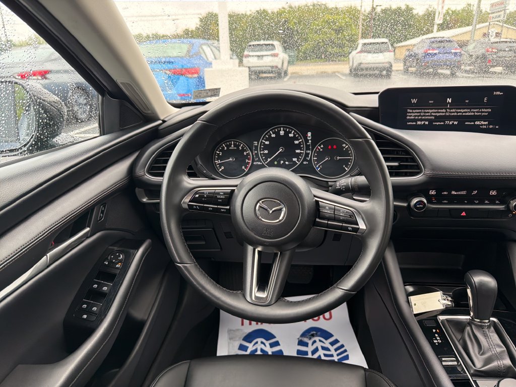 Used 2025 MAZDA MAZDA3 s FWD image 19