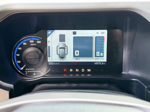 Used 2021 Ford Bronco Badlands image 36