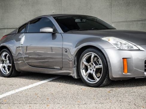 Used 2008 Nissan 350Z Enthusiast w/ Cargo Convenience Pkg image 51