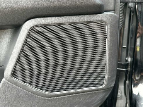 Used 2023 Lexus UX 250h FWD w/ Accessory Package (Z2) image 18