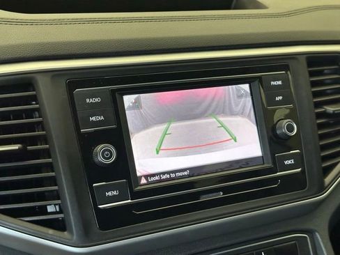 Used 2023 Volkswagen Atlas SE FWD image 28
