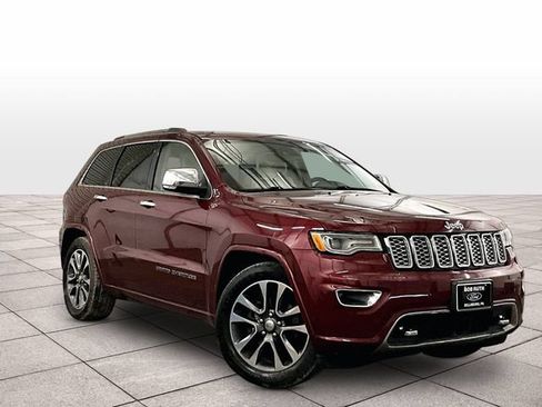 Used 2018 Jeep Grand Cherokee Overland AWD/4WD image 3