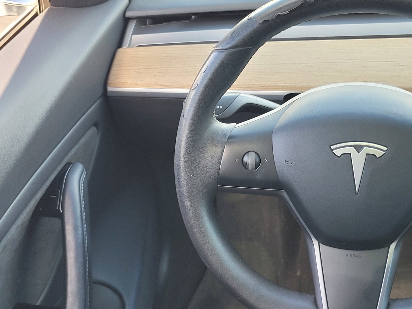 Used 2019 Tesla Model 3 Standard Range Plus RWD image 14