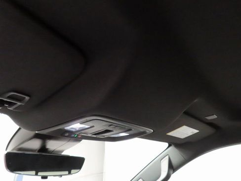 Used 2022 GMC Sierra 1500 AT4 w/ AT4 Premium Package image 29