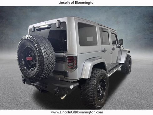 Used 2015 Jeep Wrangler Unlimited Sahara w/ Mopar Chrome Edition Group AWD/4WD image 6