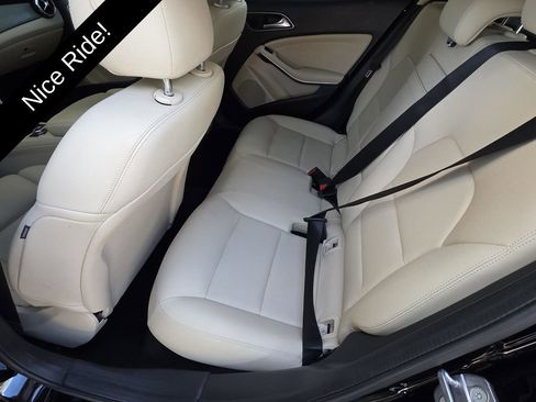 Used 2019 Mercedes-Benz GLA 250 image 9