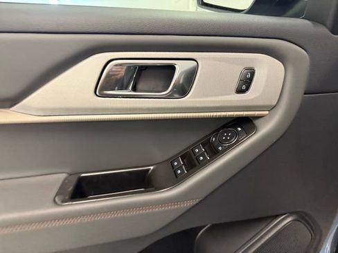 New 2026 Ford Explorer Active image 15