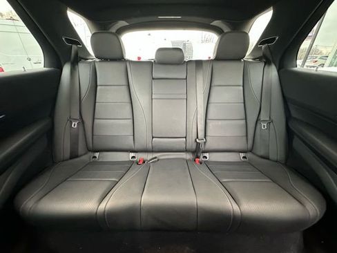 Certified 2025 Mercedes-Benz GLE 450 4MATIC image 15