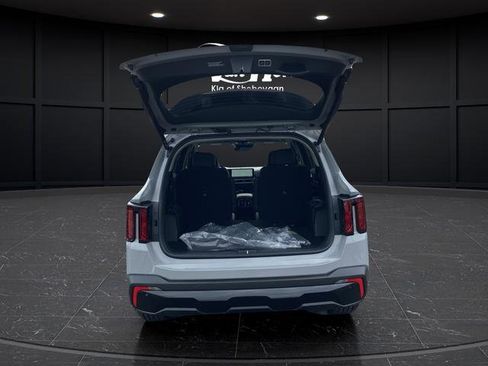 New 2026 Kia Sorento X-Line EX AWD/4WD image 16