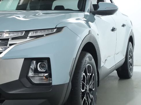 Used 2022 Hyundai Santa Cruz SEL image 4