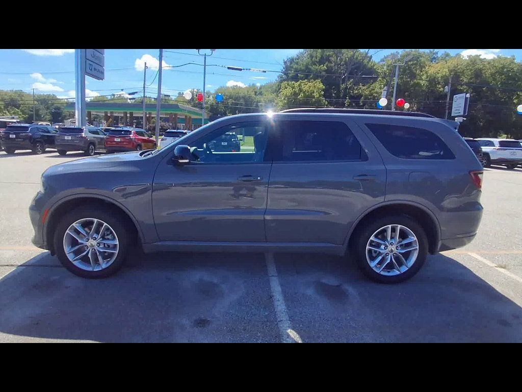 Used 2023 Dodge Durango GT AWD/4WD image 5