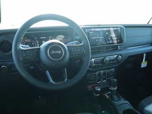 New 2026 Jeep Wrangler Unlimited Rubicon image 2