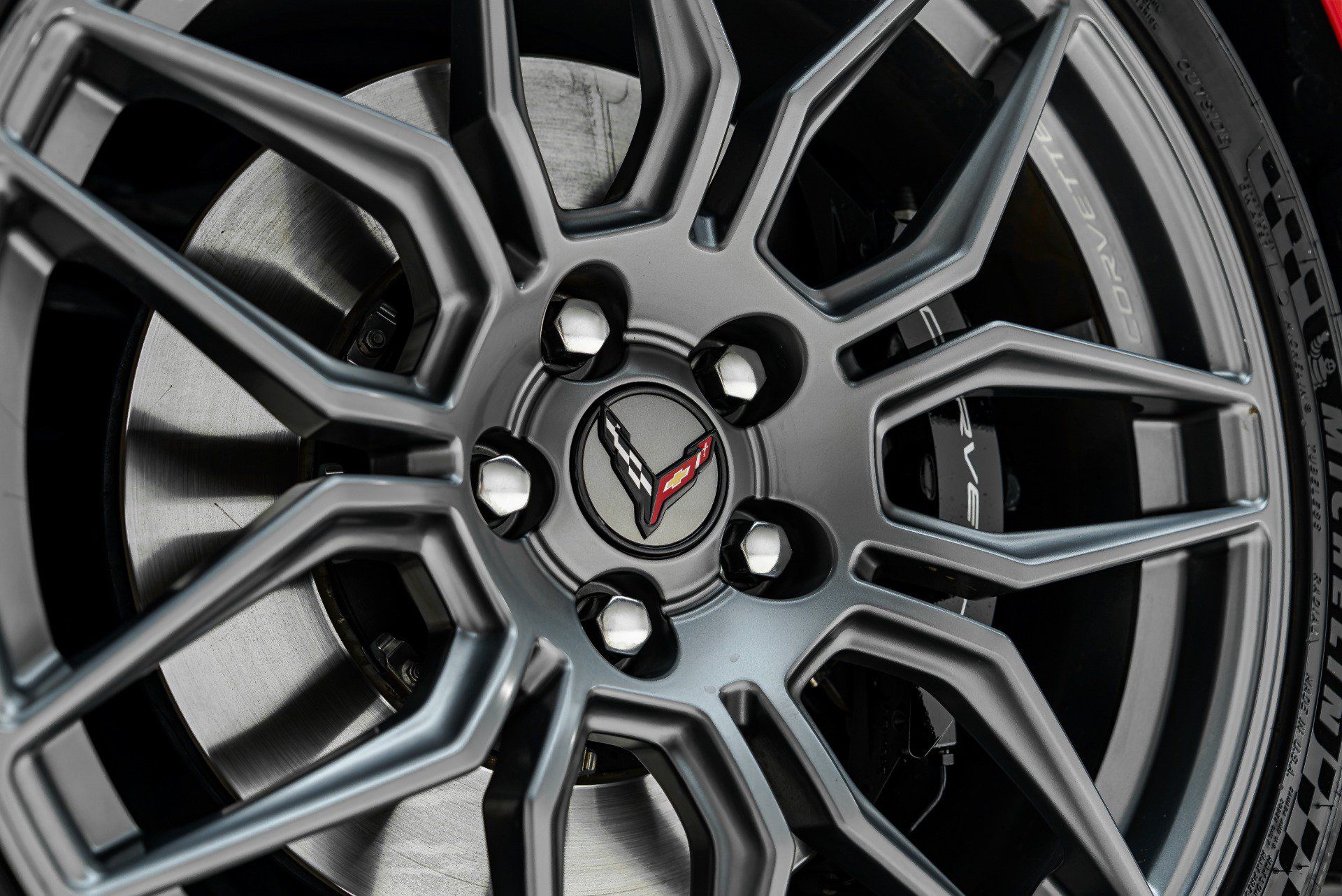 Used 2023 Chevrolet Corvette Z06 RWD image 31