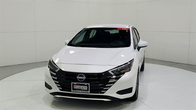Certified 2025 Nissan Versa SV w/ Trunk Package FWD image 2