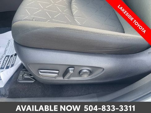 Certified 2025 Toyota RAV4 XLE FWD image 28