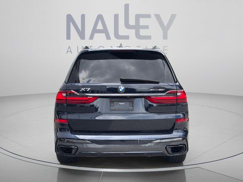 Used 2021 BMW X7 xDrive40i w/ M Sport Package AWD/4WD image 4