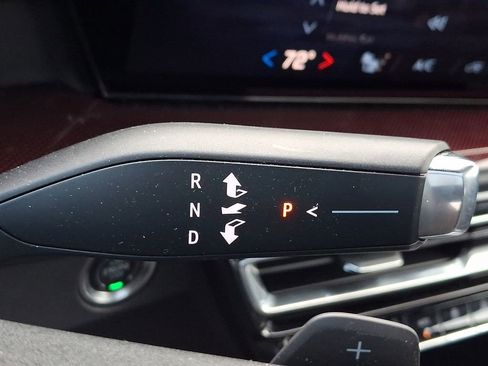 Certified 2024 Chevrolet Traverse Z71 w/ Enhanced Driving Package image 14