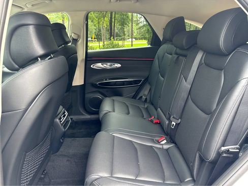 New 2026 Genesis GV70 2.5T AWD/4WD image 30