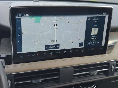 Used 2023 Lincoln Corsair FWD image 25