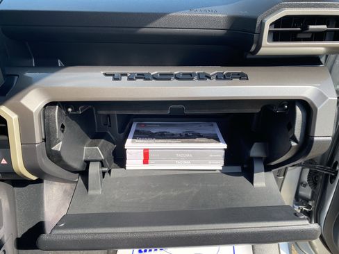 Used 2024 Toyota Tacoma SR5 image 21