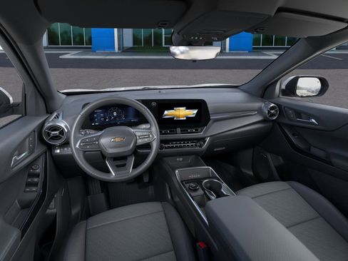 New 2026 Chevrolet Equinox LT w/ Convenience Package II image 15