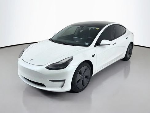 Used 2021 Tesla Model 3 Long Range AWD/4WD image 3