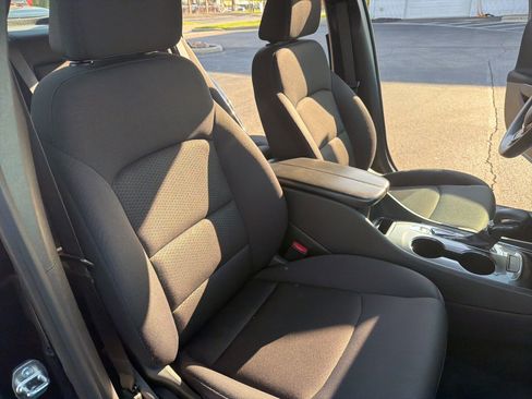 Used 2023 Chevrolet Malibu LT image 27