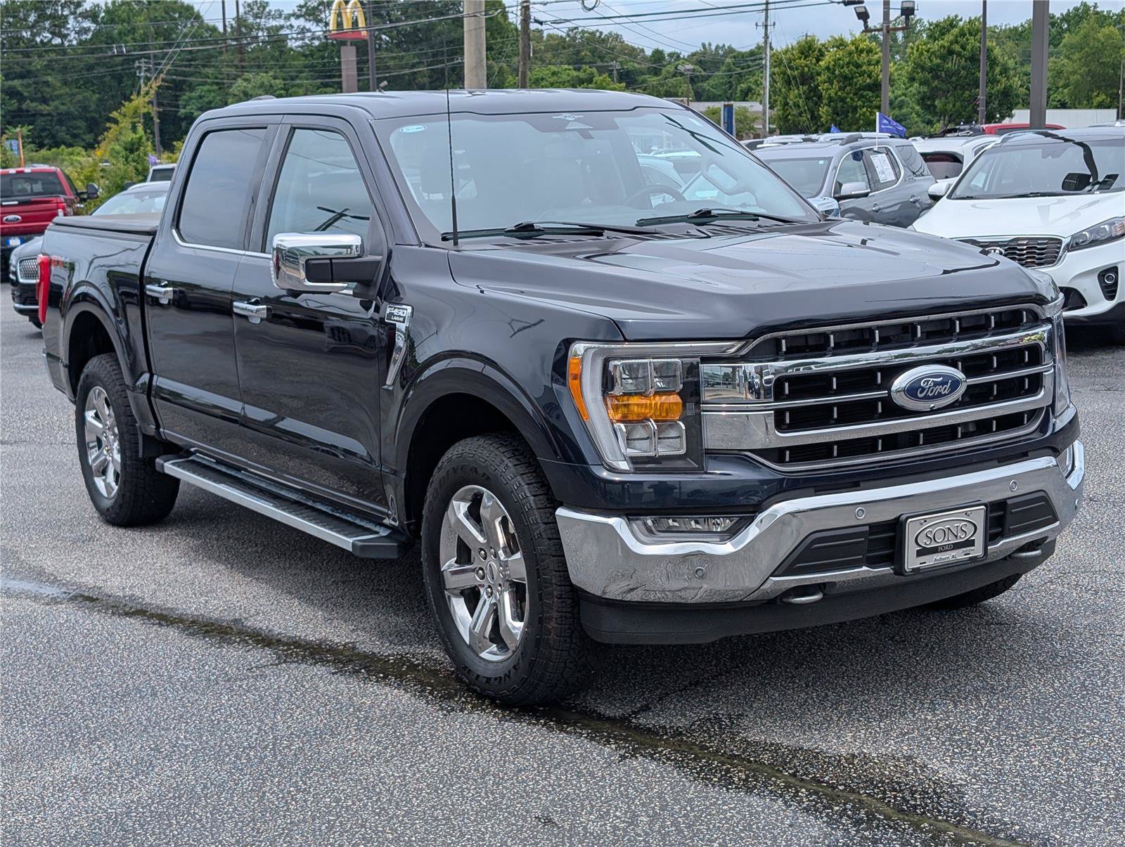 Certified 2023 Ford F150 Lariat w/ Trailer Tow Package AWD/4WD image 4