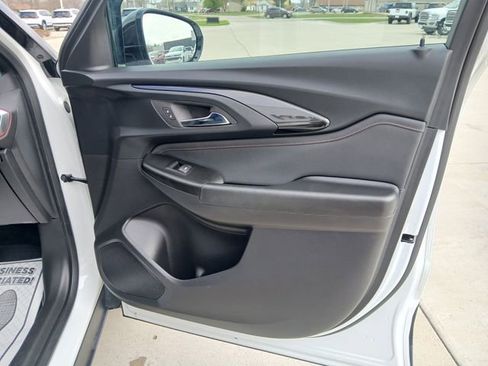 Certified 2023 Chevrolet TrailBlazer RS FWD image 15