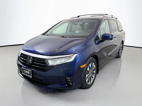 Used 2024 Honda Odyssey EX-L image 3