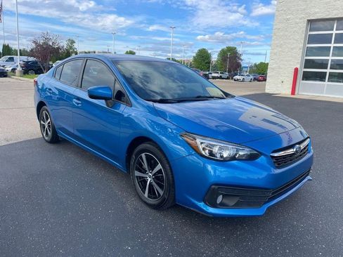 Used 2022 Subaru Impreza 2.0i Premium AWD/4WD image 2