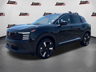 New 2025 Nissan Kicks SR w/ Illumination Package