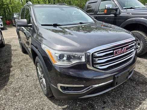 Used 2017 GMC Acadia SLE FWD image 1