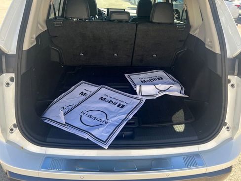 Certified 2024 Nissan Rogue SL w/ SL Premium Package image 25