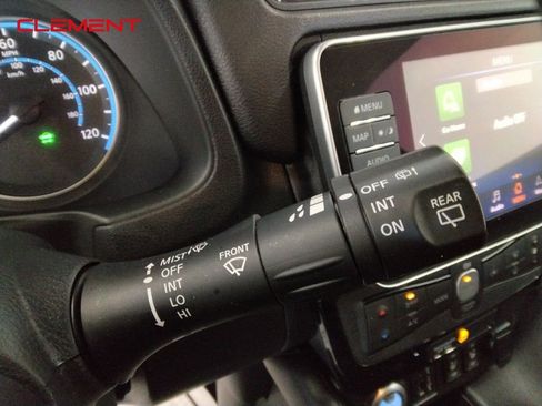 Used 2022 Nissan Leaf SV Plus image 14