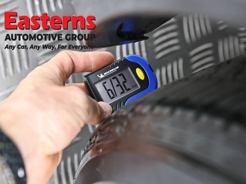 Used 2023 Toyota Prius LE FWD image 28