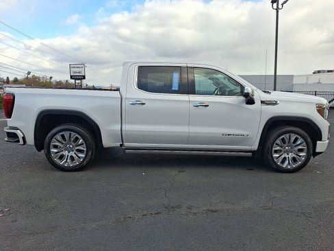 Used 2021 GMC Sierra 1500 Denali w/ Denali Premium Package image 8
